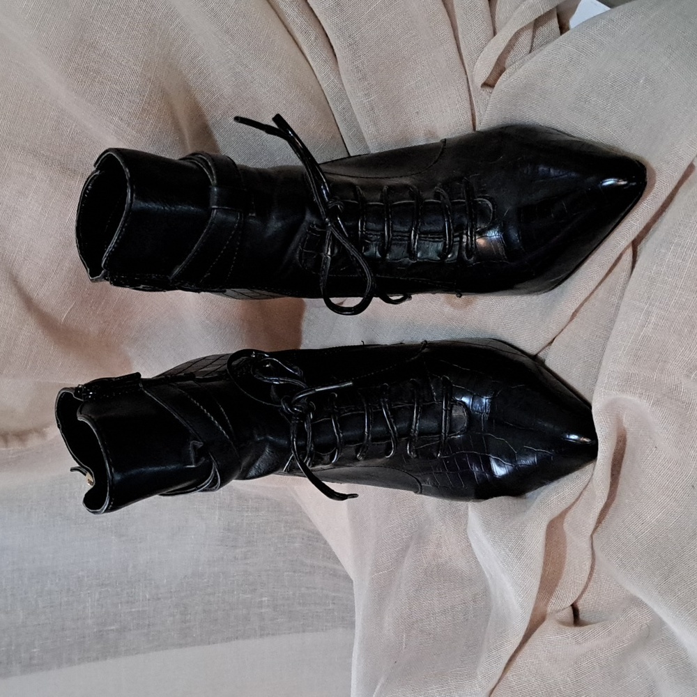 Altuzarra heeled booties